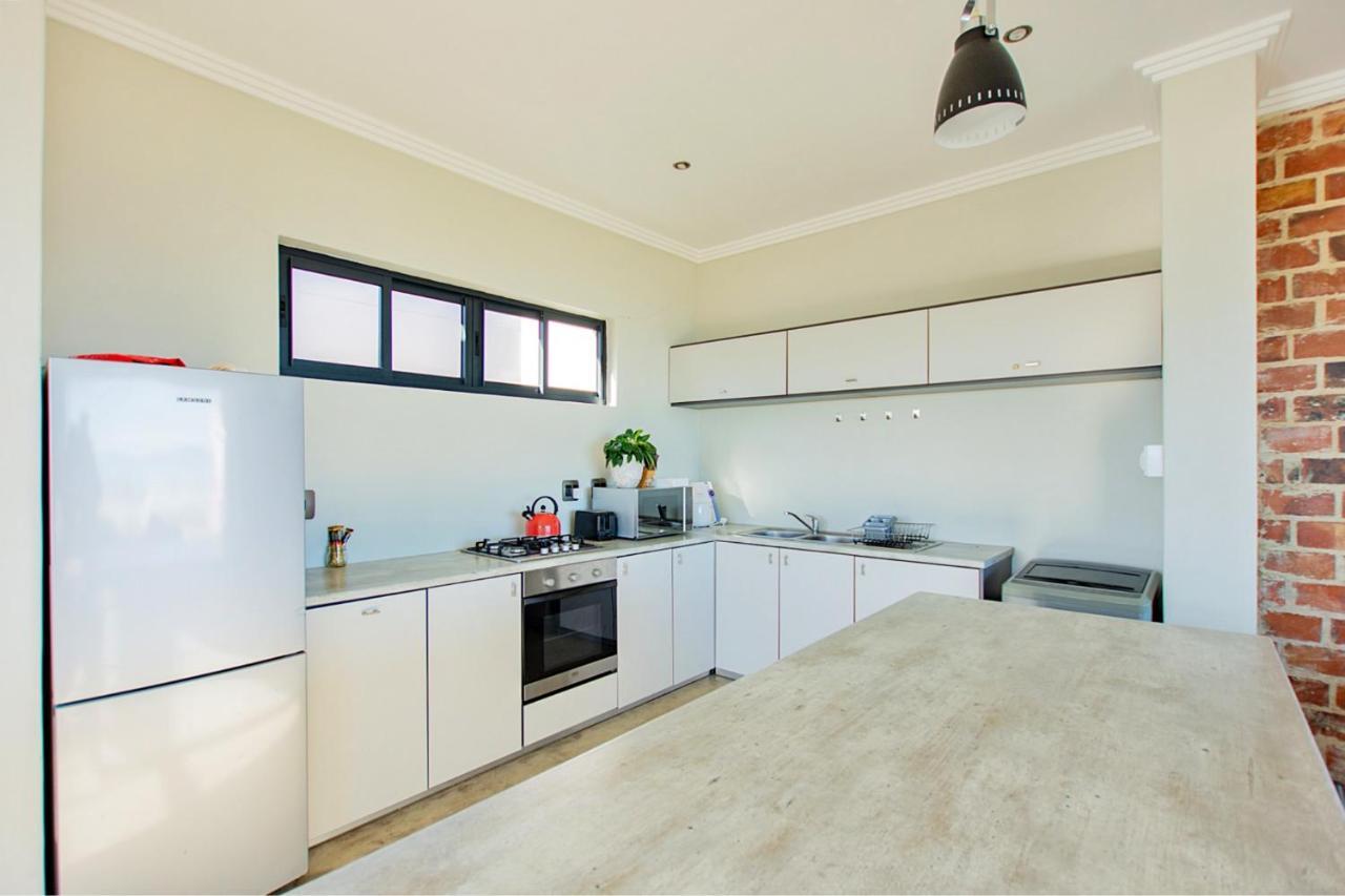 Beach Breakaway Apartment Langebaan Bagian luar foto