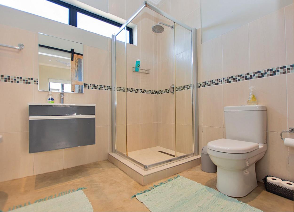 Beach Breakaway Apartment Langebaan Bagian luar foto
